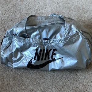 Nike gym bag in silver
